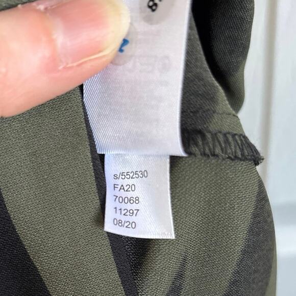 Ann Taylor NWT Tiger Print Green and Black A-Line Side Slit Skirt Size 00P - Picture 9 of 9